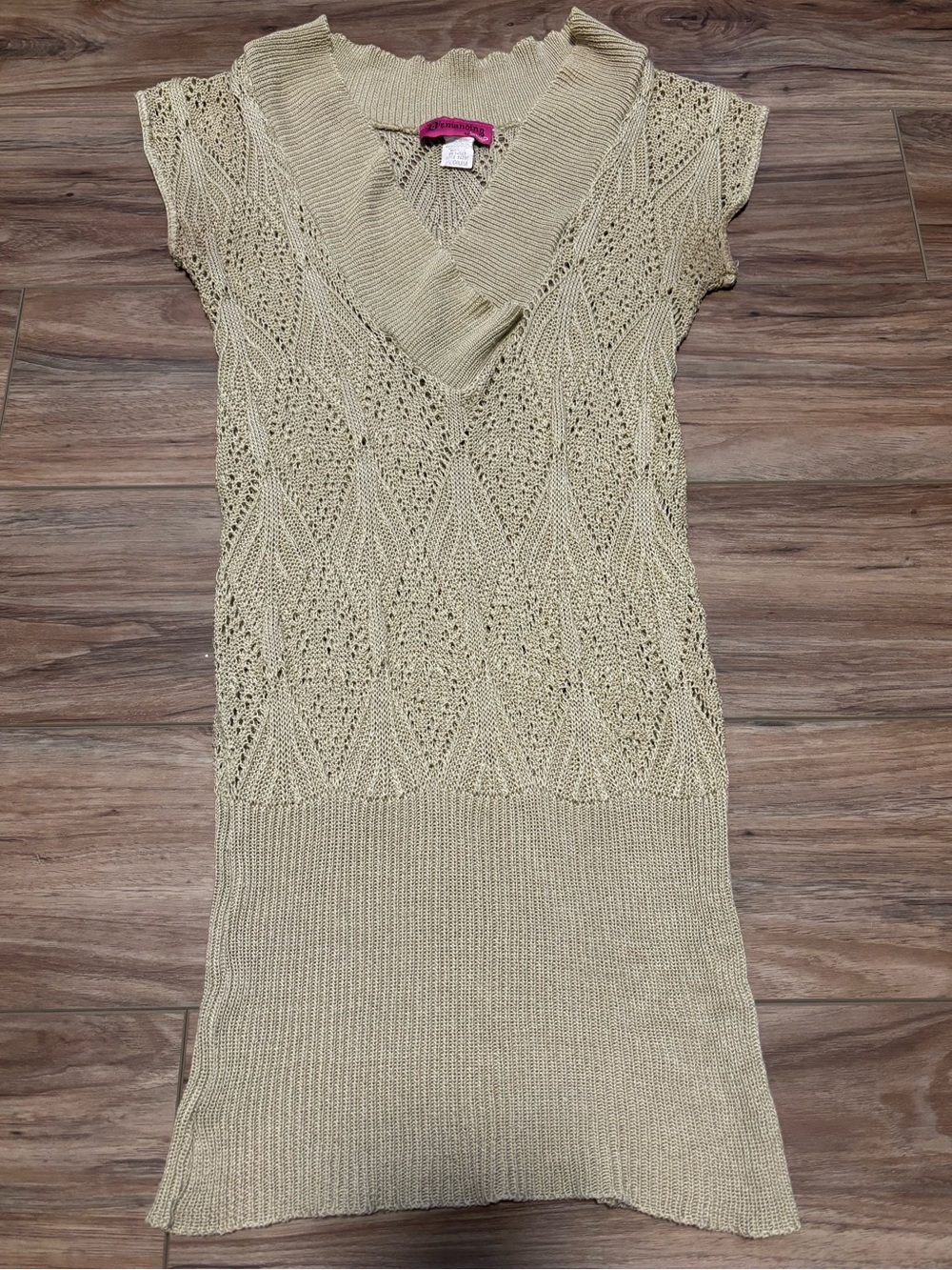 Y2K Say What? tan v-neck sweater with chunky waistband detail size medium